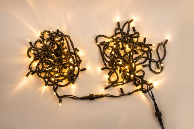 Фотография товара 'Aledus S-BP-10M-WW Гирлянда (Нить) 10 м, черный провод, ПВХ'