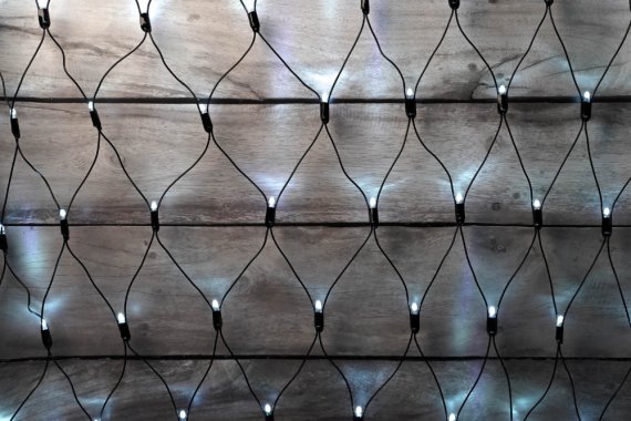 Фотография товара 'Aledus N-BP-2x3M-W Светодиодная сеть 2х3 м, черный провод, ПВХ'